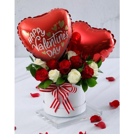 Valentines White & Red Rose Hatbox